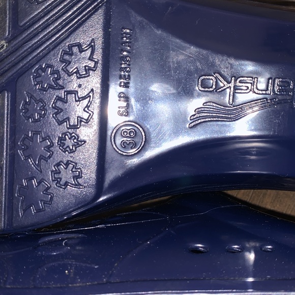 Dansko Women's Pixie Navy Floral Block Heel Nurse Clogs - Picture 7 of 7